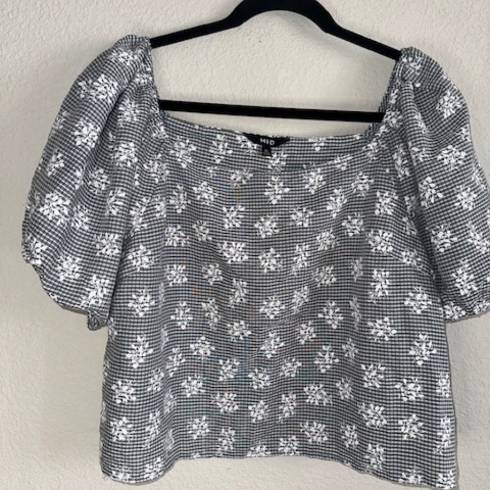 Cropped‎ Top by MID XL